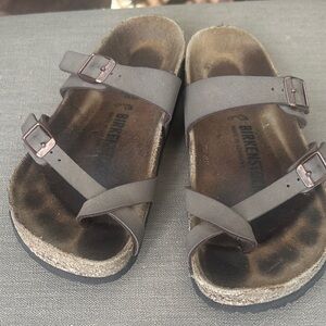 Birkenstock Women’s Brown Sandals